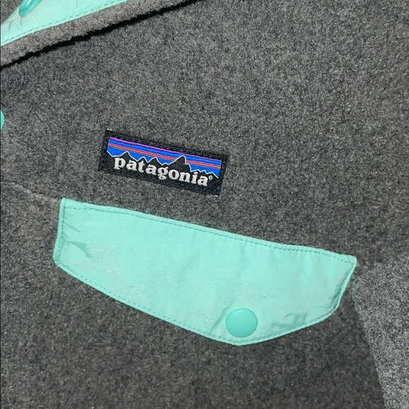 Patagonia half button jacket - Picture 2 of 2